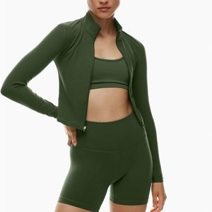 Tna butter limit zip in deep green